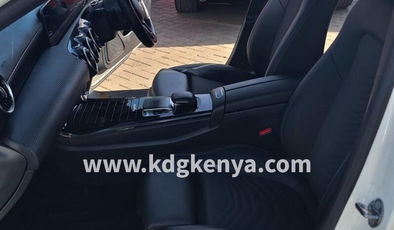 
MERCEDES – Benz (A180 Progressive) full									