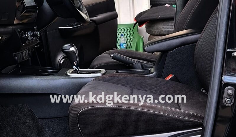 
TOYOTA – HILUX (DX 2.4 D) full									