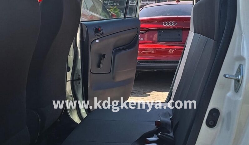 
TOYOTA -PROBOX ( DX CORMFORT) full									