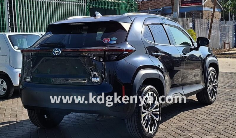 
YARIS CROSS (HYBRID X) full									
