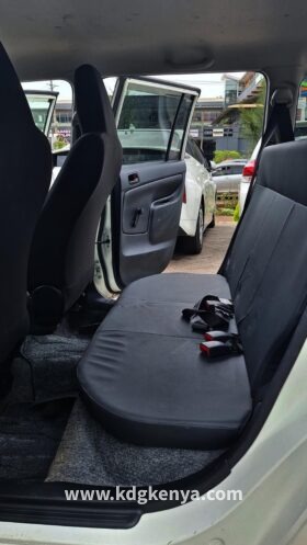 TOYOTA – SUCCEED VAN (DX COMFORT)