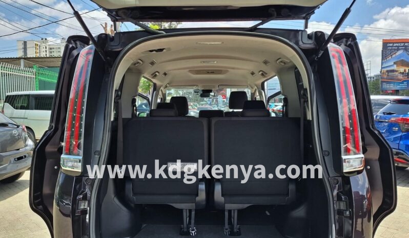 
NOAH ( X GRADE /7SEATER) full									