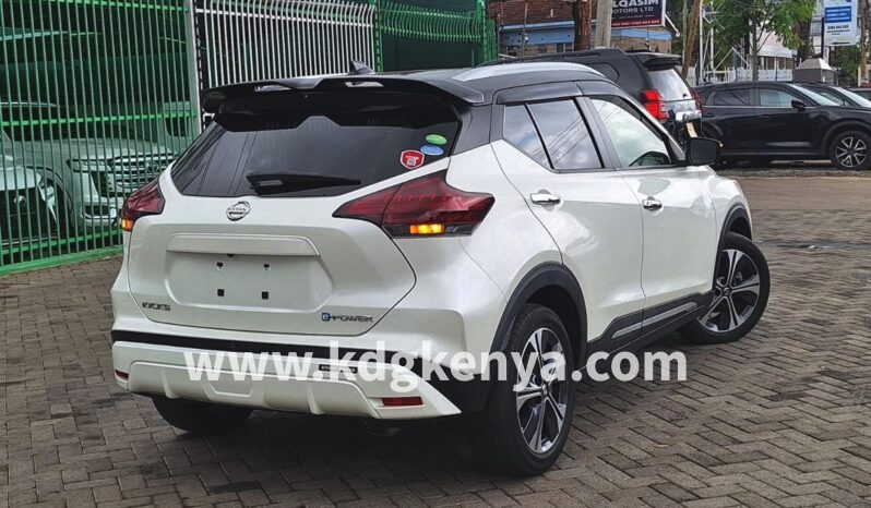 
NISSAN- KICKS ( 1.2 X) full									