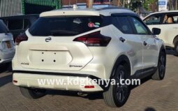 
NISSAN – KICKS ( E POWER X ) full									