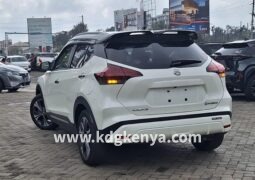 
NISSAN- KICKS ( 1.2 X) full									