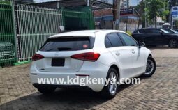 MERCEDEZ – BENZ ( A180) full