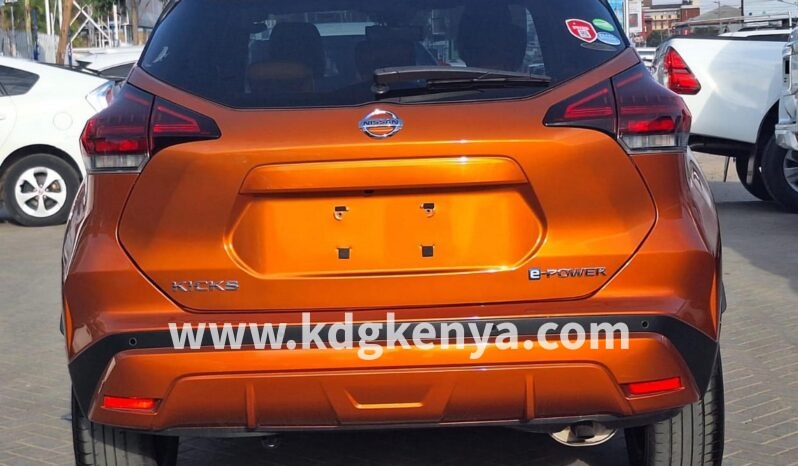 
NISSAN – KICKS (E – POWER X) full									