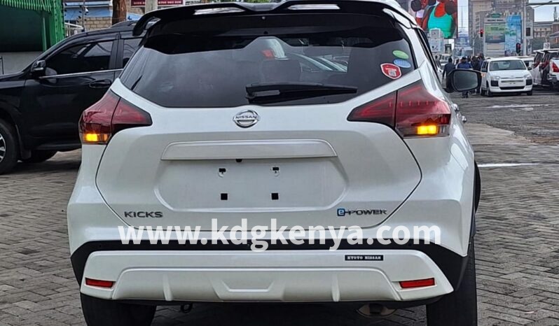 
NISSAN- KICKS ( 1.2 X) full									