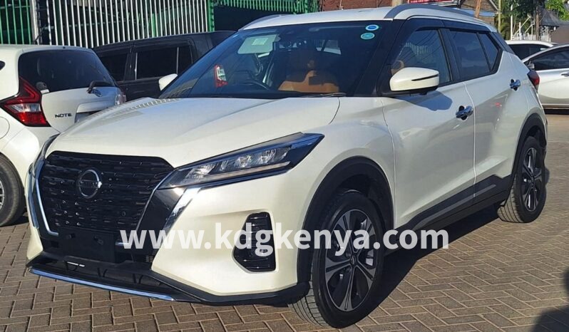 
NISSAN – KICKS ( E POWER X ) full									