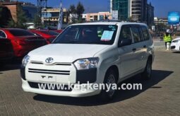 TOYOTA -PROBOX ( DX CORMFORT)