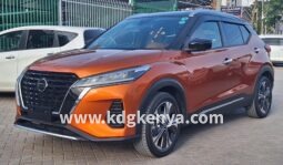 NISSAN – KICKS (E – POWER X)