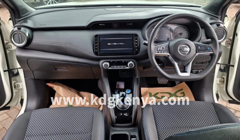 
NISSAN- KICKS ( 1.2 X) full									