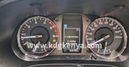 TOYOTA – HILUX (DX 2.4 D)