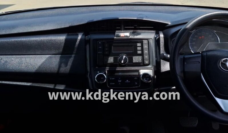 
TOYOTA – COROLLA AXIO (1.5X) full									