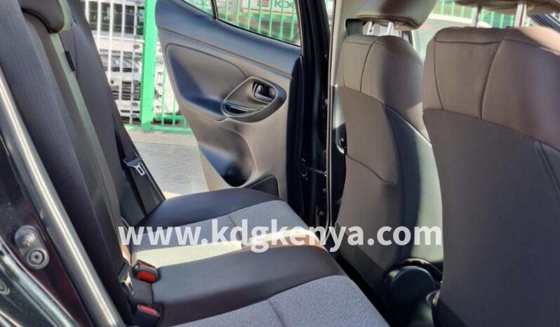 
YARIS CROSS (HYBRID X) full									