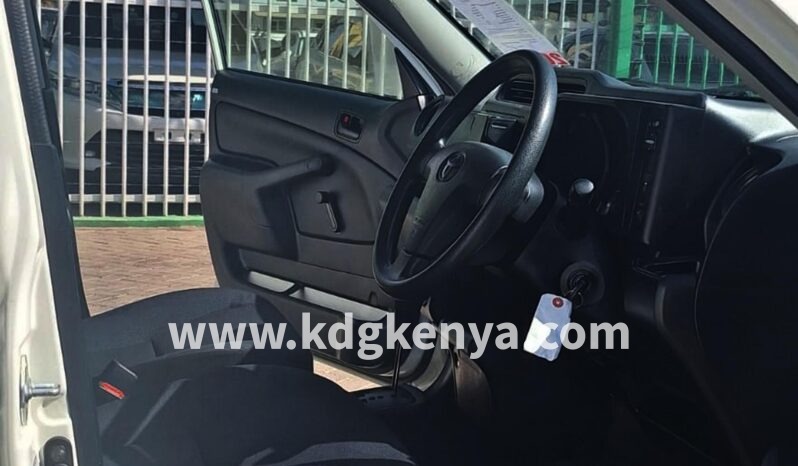 
TOYOTA -PROBOX ( DX CORMFORT) full									