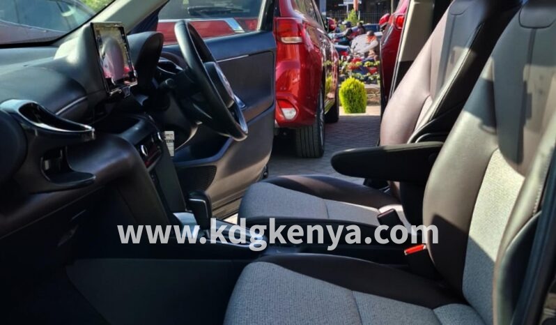 
YARIS CROSS (HYBRID X) full									