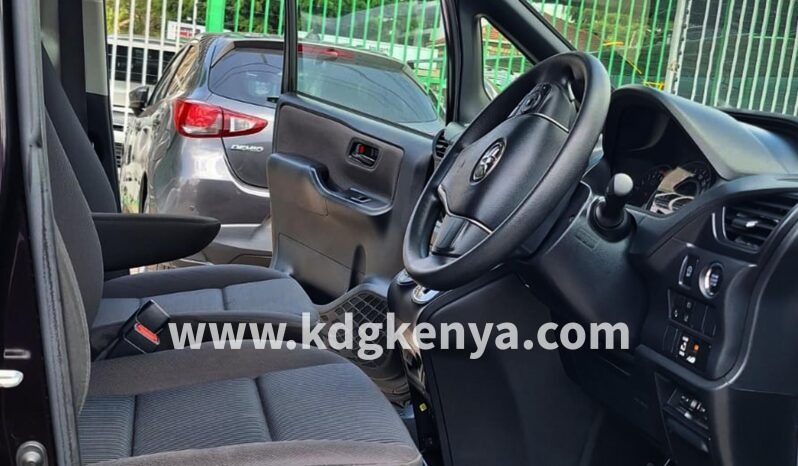 
NOAH ( X GRADE /7SEATER) full									