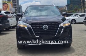 NISSAN KICKS (X GRADE)