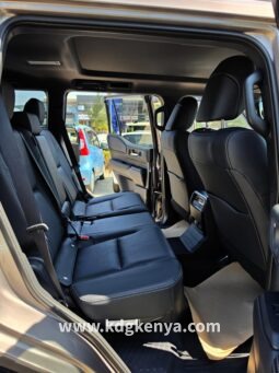 
										TOYOTA LANDCRUISER PRADO ( KAKADU 7 SEATER ) full									