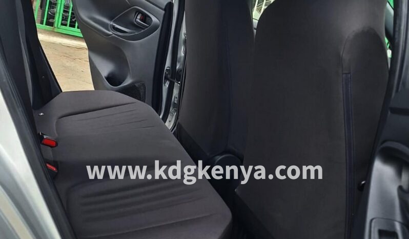 
TOYOTA YARIS (  X GRADE ) full									