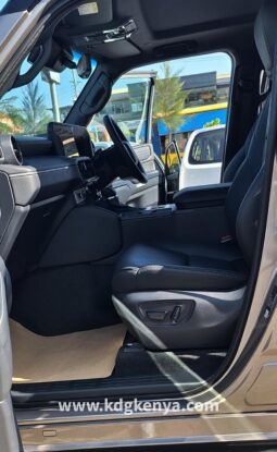 
										TOYOTA LANDCRUISER PRADO ( KAKADU 7 SEATER ) full									