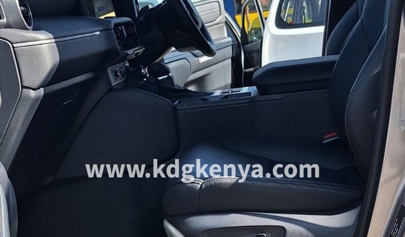 
								TOYOTA LANDCRUISER PRADO ( KAKADU 7 SEATER ) full									