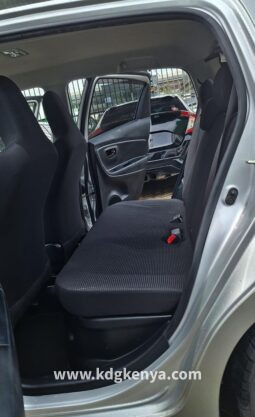 
										TOYOTA- VITZ ( HYBRID F) full									