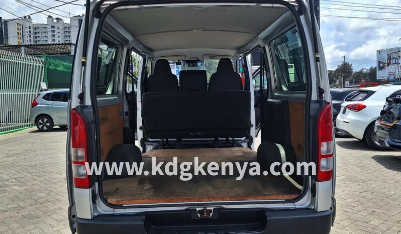 
								TOYOTA HIACE VAN (GDH206V) full									