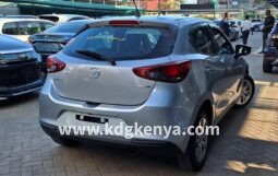 
										MAZDA-MAZDA2 (15S) full									