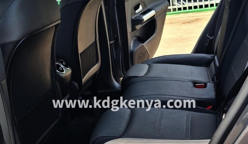 
								MERCEDES – BENZ ( B 180 ) full									