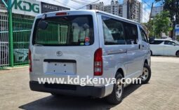 
										TOYOTA HIACE VAN (GDH206V) full									