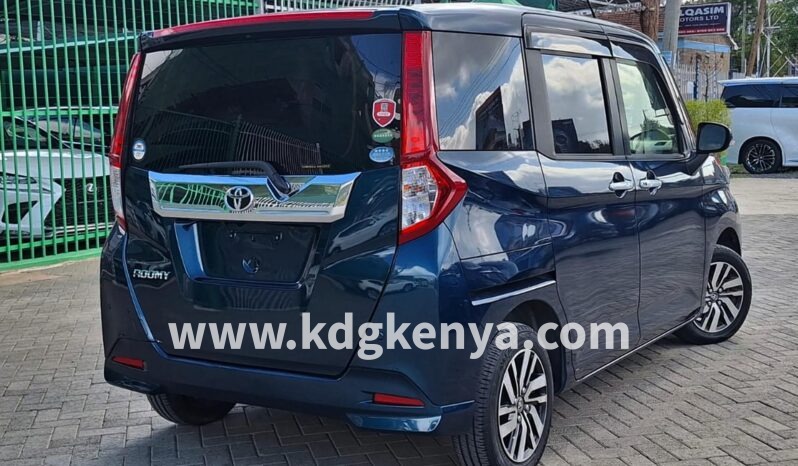 
TOYOTA ROOMY ( G COZY EDITION ) full									