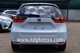 
										HONDA FIT ( HYBRID ) full									