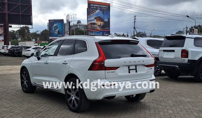 
								VOLVO-XC60 ( T8 ) full									
