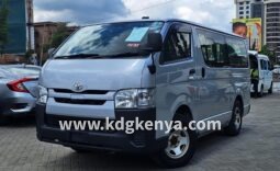 TOYOTA HIACE VAN (GDH206V)