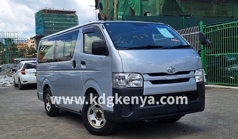 
								TOYOTA HIACE VAN (GDH206V) full									