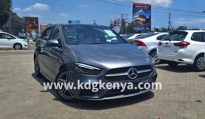 
								MERCEDES – BENZ ( B 180 ) full									