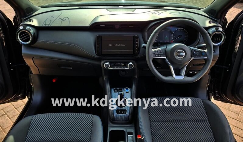 
								NISSAN- KICKS ( X GRADE ) full									