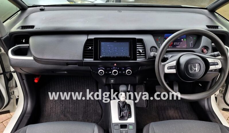 
								HONDA FIT ( HYBRID ) full									