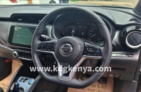NISSAN KICKS (X GRADE)