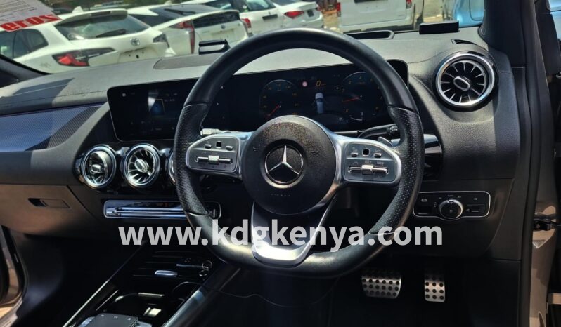 
								MERCEDES – BENZ ( B 180 ) full									