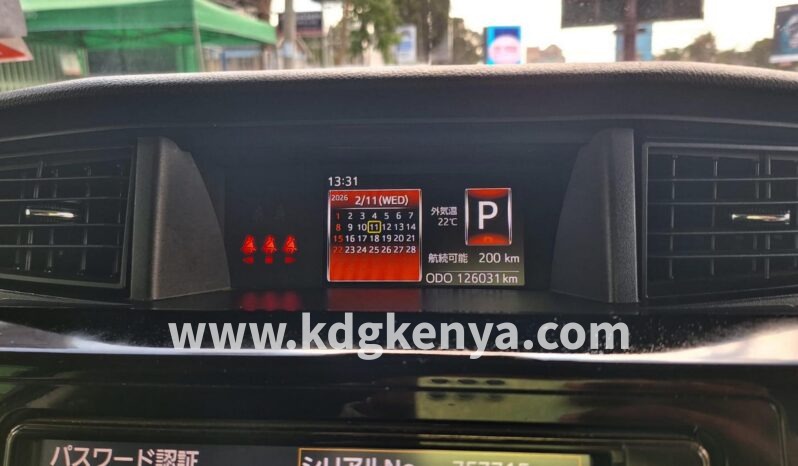 
TOYOTA ROOMY ( G COZY EDITION ) full									