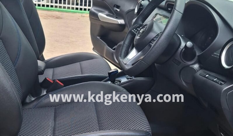 
								NISSAN KICKS (X GRADE) full									