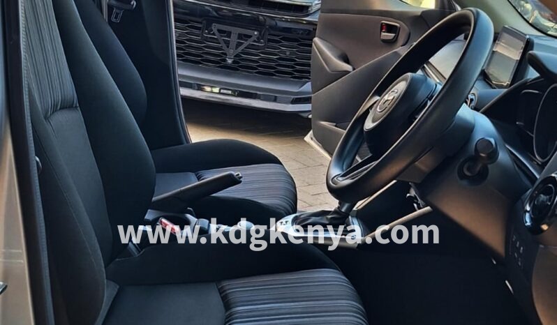 
								MAZDA-MAZDA2 (15S) full									