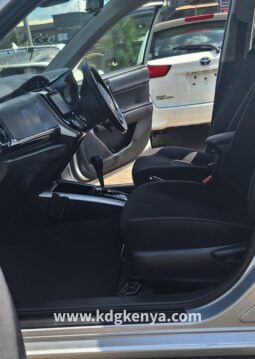 
TOYOTA- COROLLA FIELDER ( HYBRID ) full									