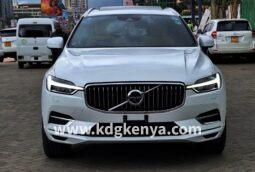 VOLVO-XC60 ( T8 )