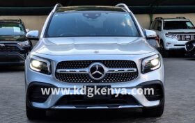 MERCEDES BENZ GLB ( 200D 7 SEATER )