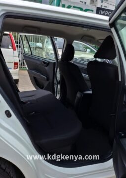 
										TOYOTA CORROLA FIELDER  (HYBRID / 2WD) full									