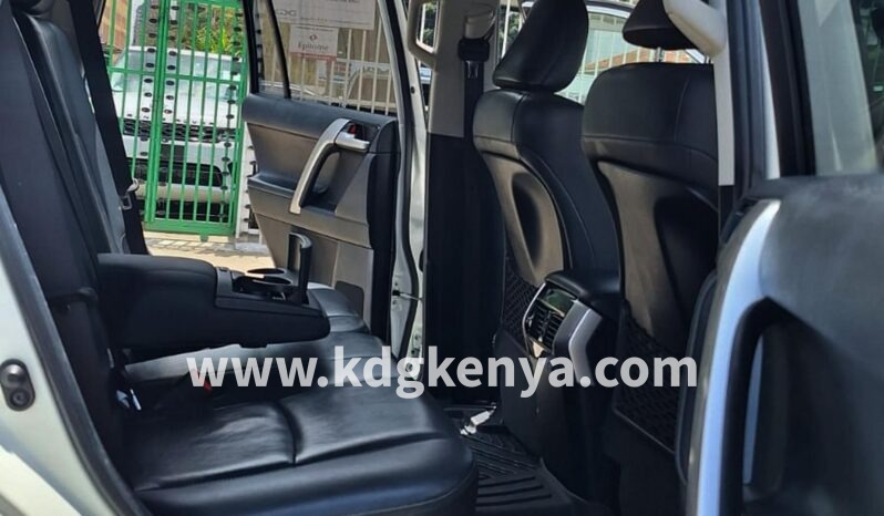 
								TOYOTA- LAND CRUISER PRADO (  TX ) full									